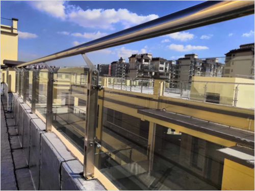 商場玻璃防護(hù)欄